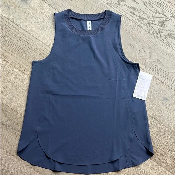 NWT Athleta 'Zephyr' Tank in MDVI (Medieval Violet) XS - Retail: $69 - Picture 3 of 12